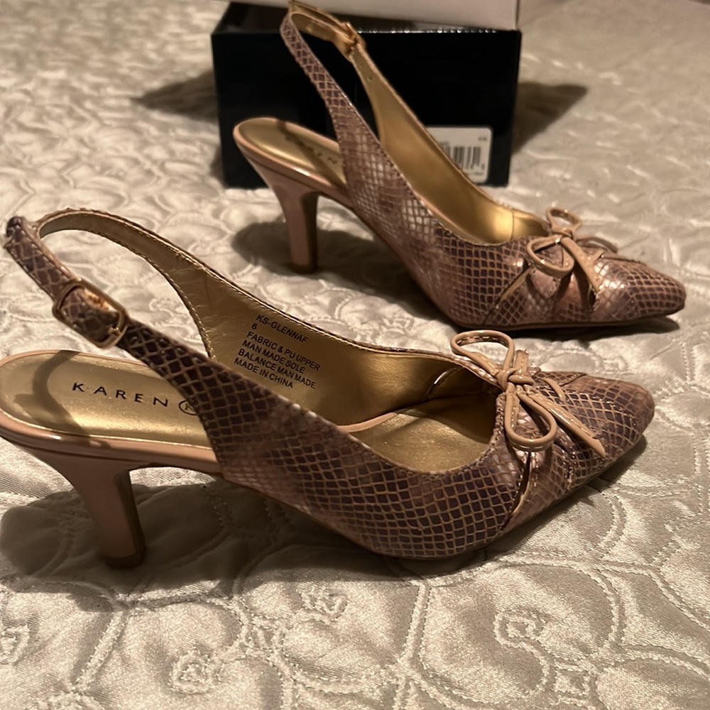 Heels - Picture 2 of 2